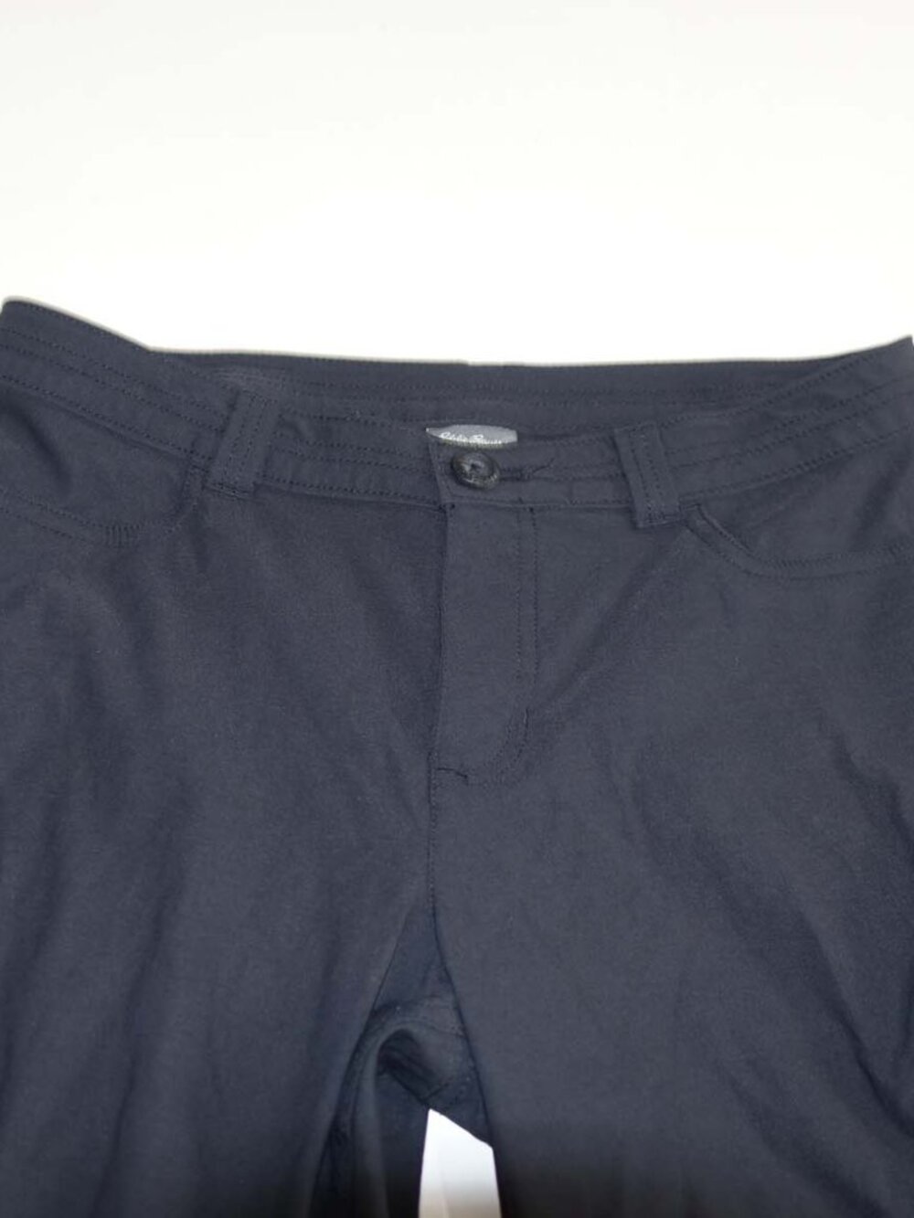 Eddie Bauer Women's First Ascent Cargo Pants Size 10 Petite Black Hiking 10P - Picture 2 of 9